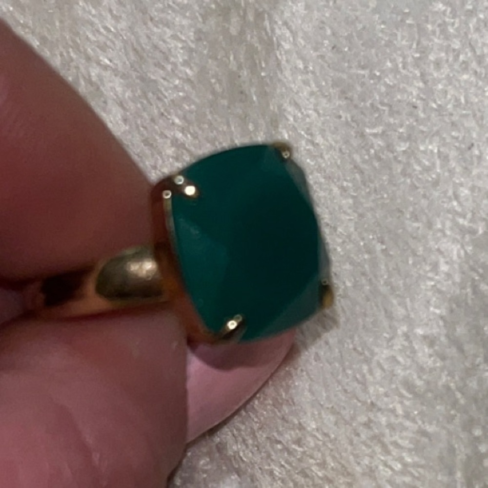 Elegant Green Stone Golden-colored kate spade adjustable size 7 ring Ring - Picture 3 of 10